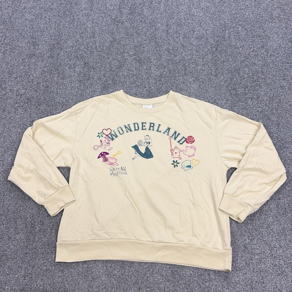 Disney Sweatshirt Womens XL Yellow Alice In Wonderland Fleece Graphic Pullover